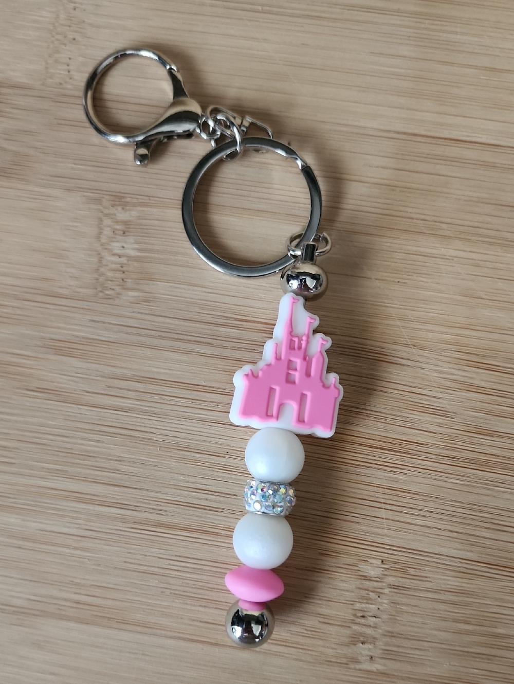 🆕️Pink Castle Decorative  Keychain - Picture 7 of 7